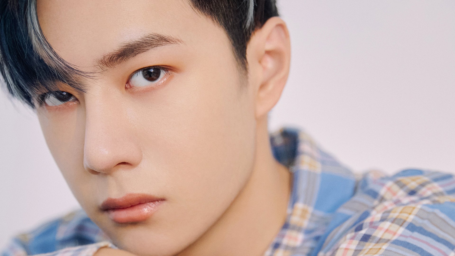 【科技创新助力观赛体验】虚拟现实带你身临其境,科技创新大赛的观后感